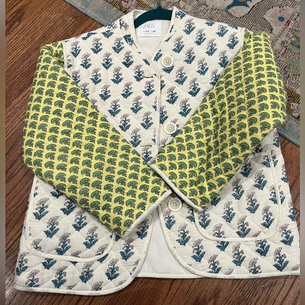 Zara Girls Block Print Quilted Jacket